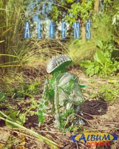 Mantis Alien Neca Album Comics 01